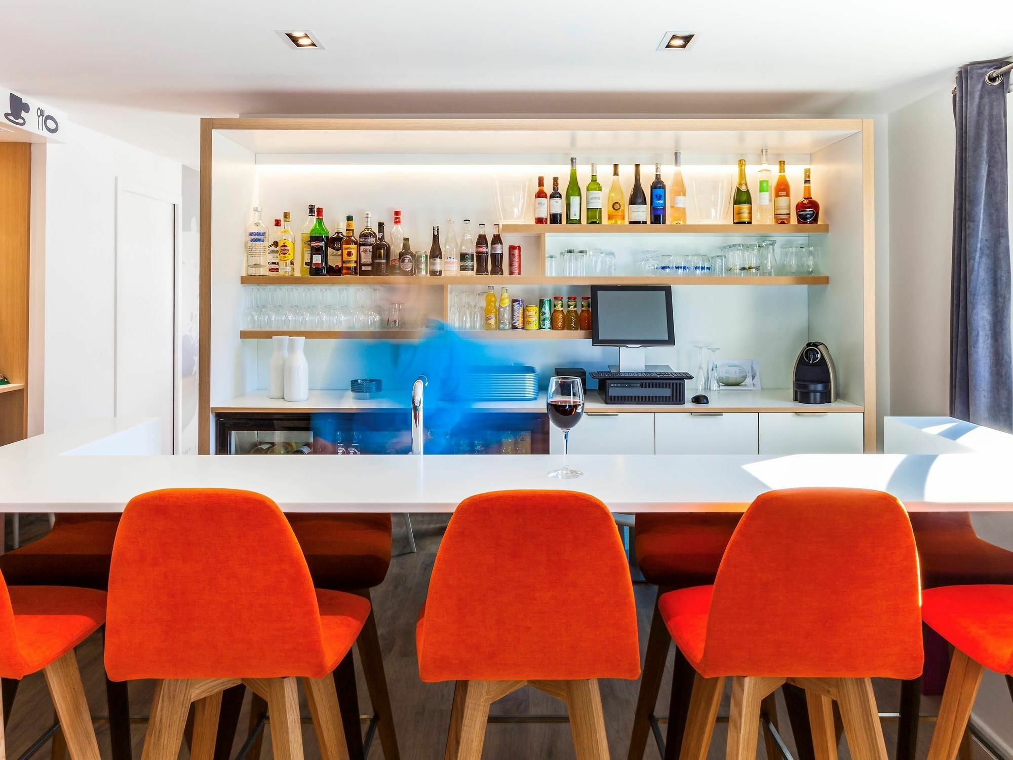 Hotel Ibis Styles Nord Sesquieres 3*